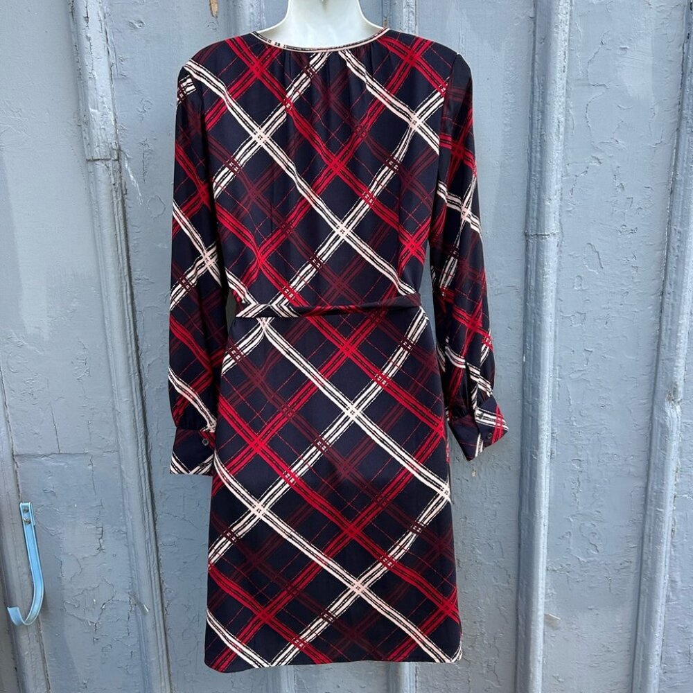 Ann Taylor Plaid Belted dress, size 4