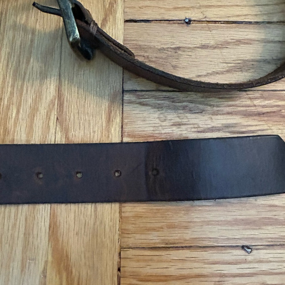 Roots brown leather belt, size 32