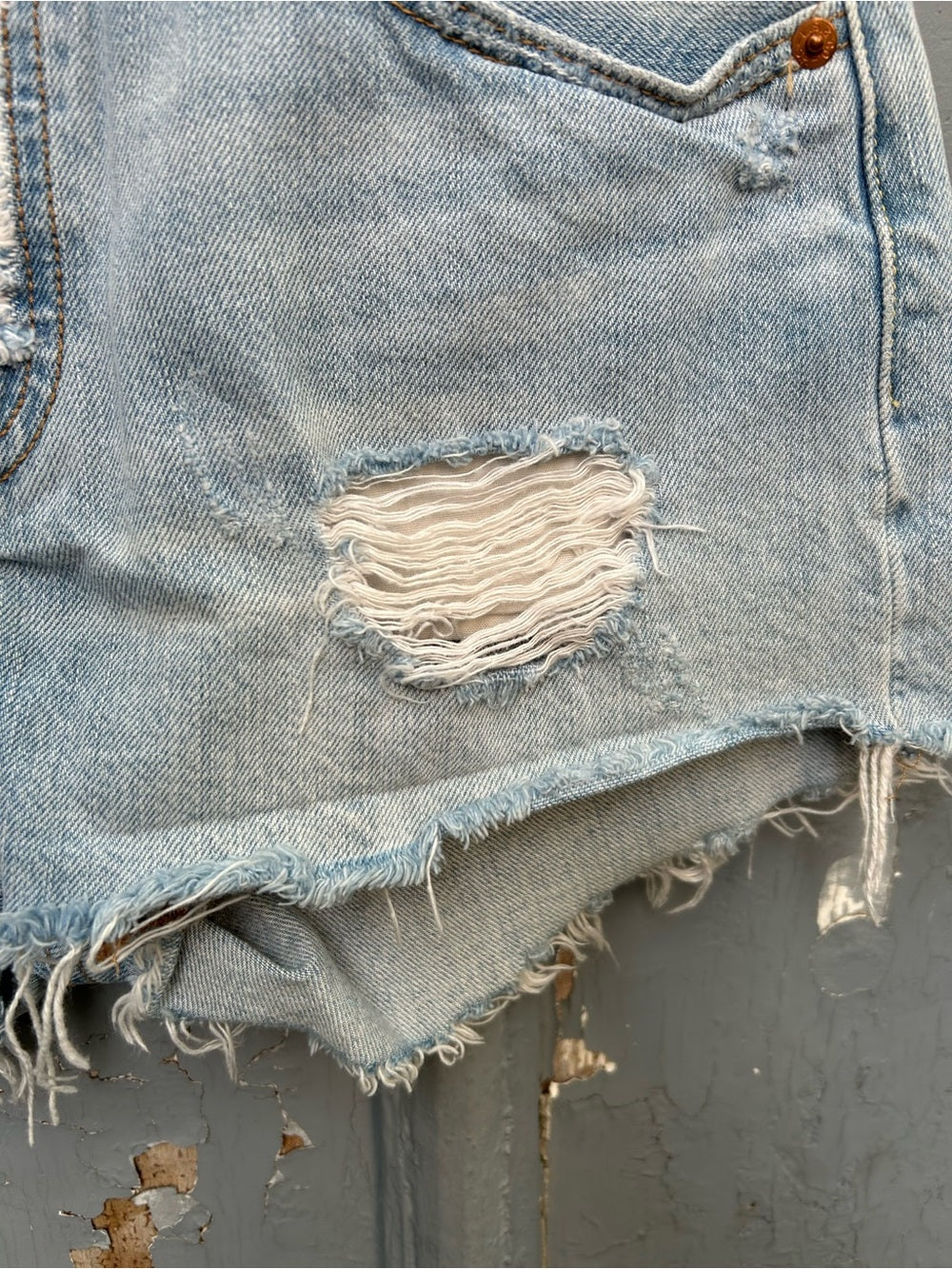 Levi’s 501 North Beach Noise Denim Jean Shorts, Size 27
