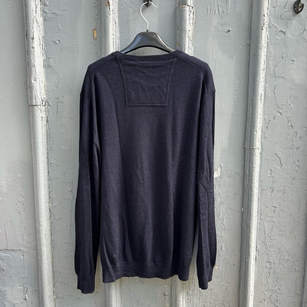 Calvin Klein Extra Fine Merino V Neck Sweater, size XXL