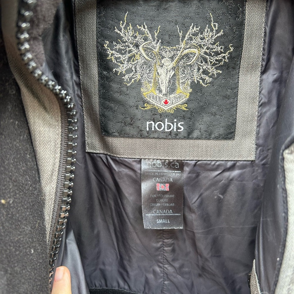 Nobis Grey Meredith Down Parka, size Small