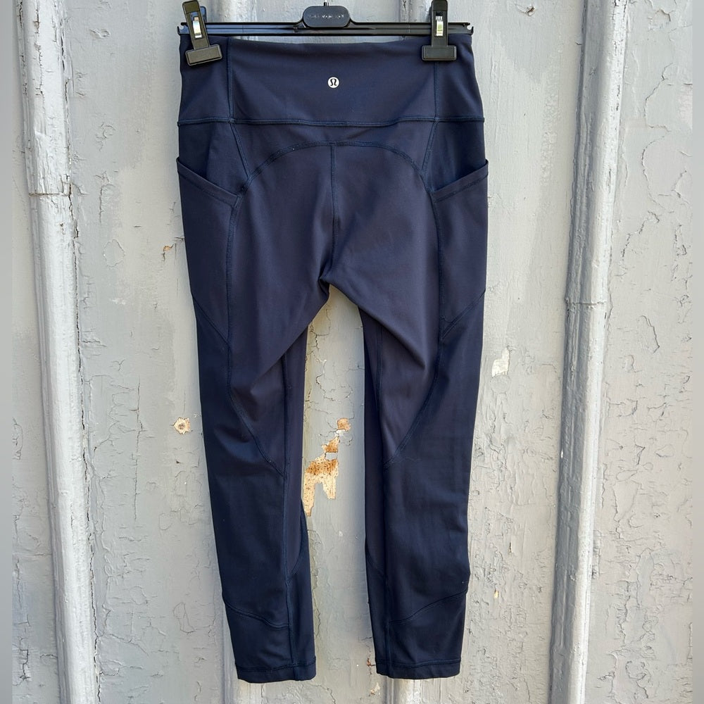 Lululemon navy all the right places crop, size 8