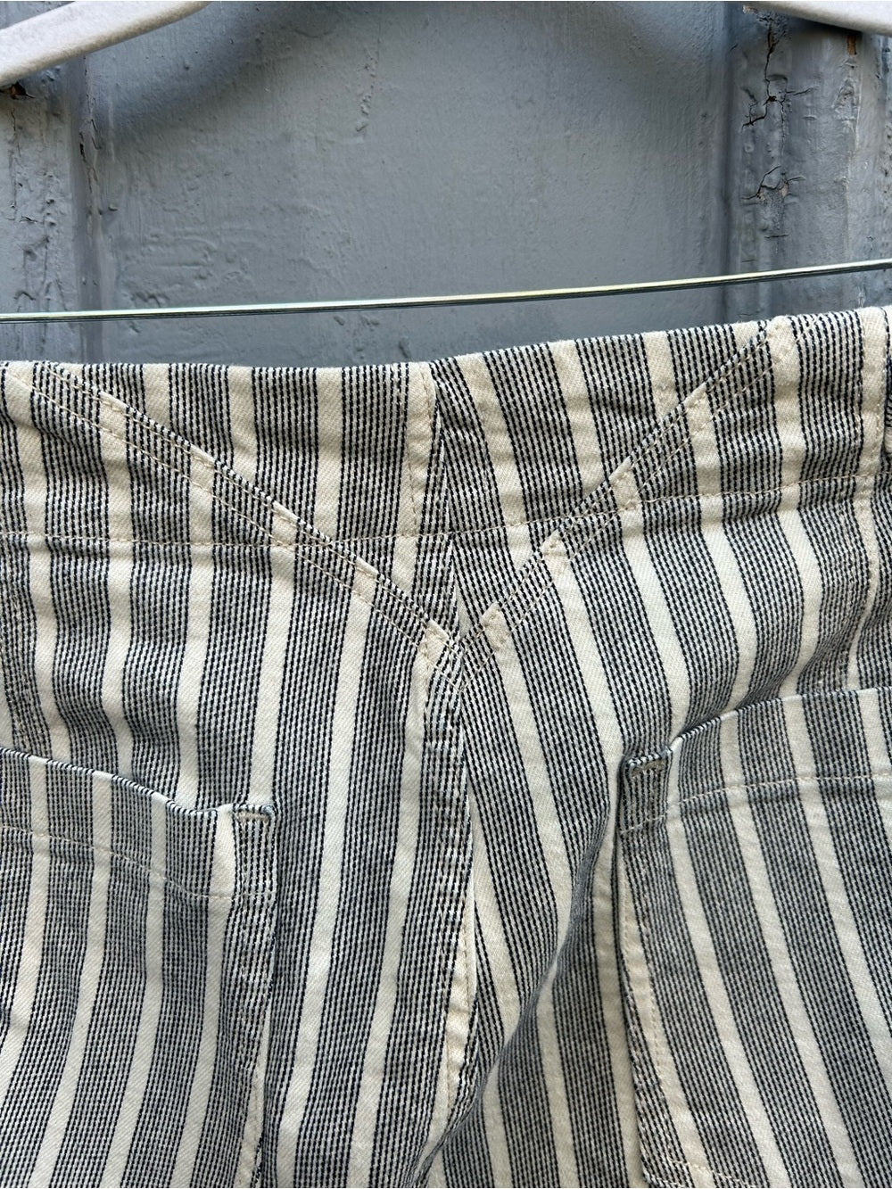 Pilcro Foxglove Mid-Rise Flare Pants, size 16