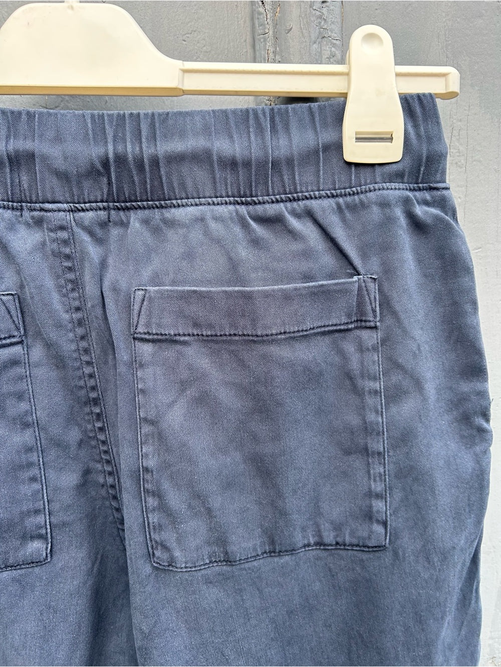 Bella Dahl Navy Cargo Pants, Small