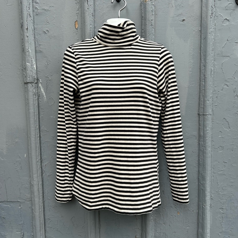 Part Two Efinas Stripe Long Sleeve Turtleneck Top, size M