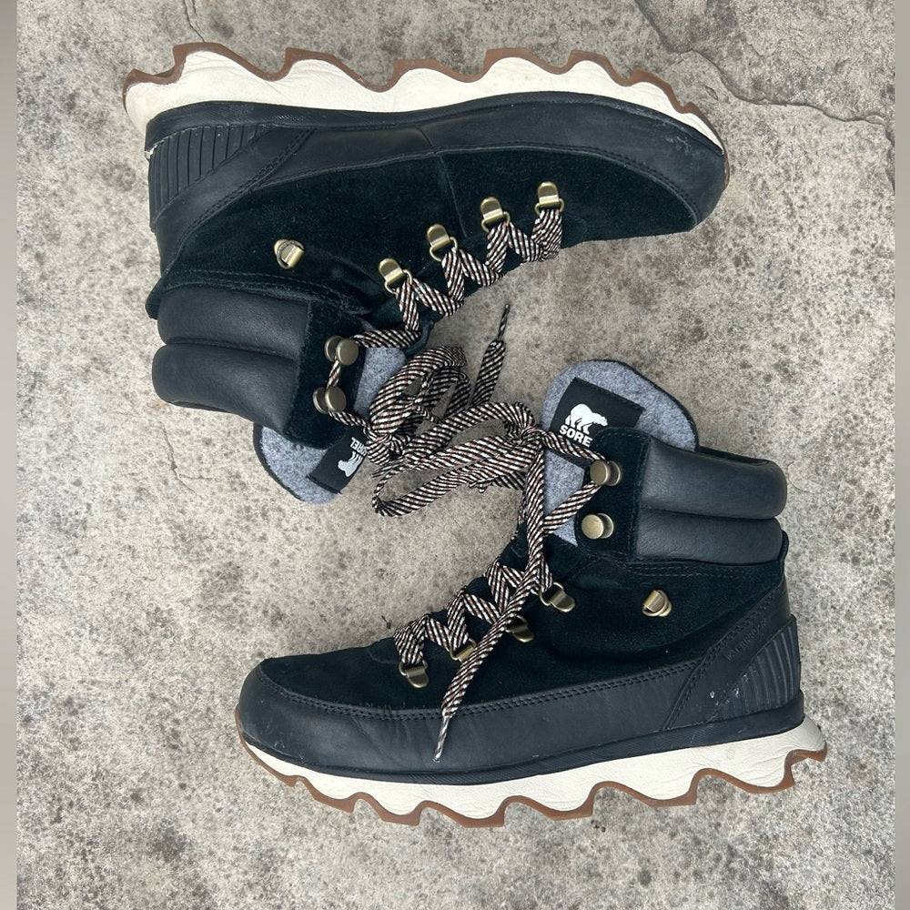 Sorel Kinetic Impact Ankle Boots, size 9.5