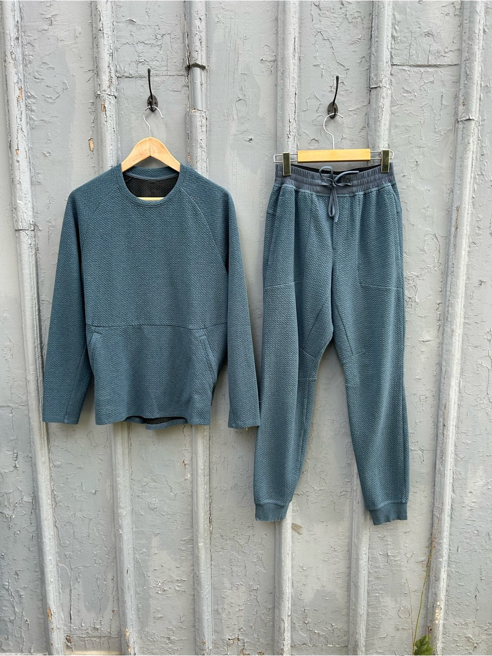 Lululemon At Ease Jogger 29", size xs