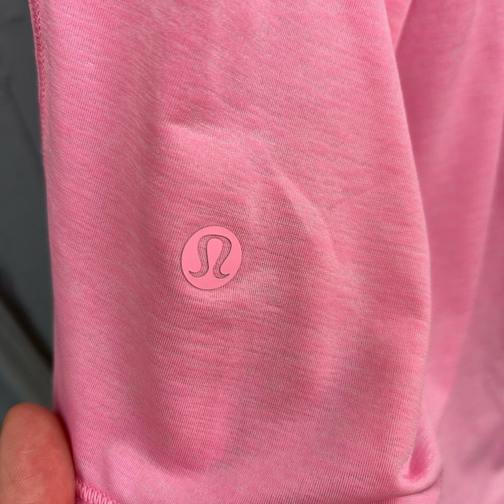 Lululemon Essential Tank *Pleated, size approx 4