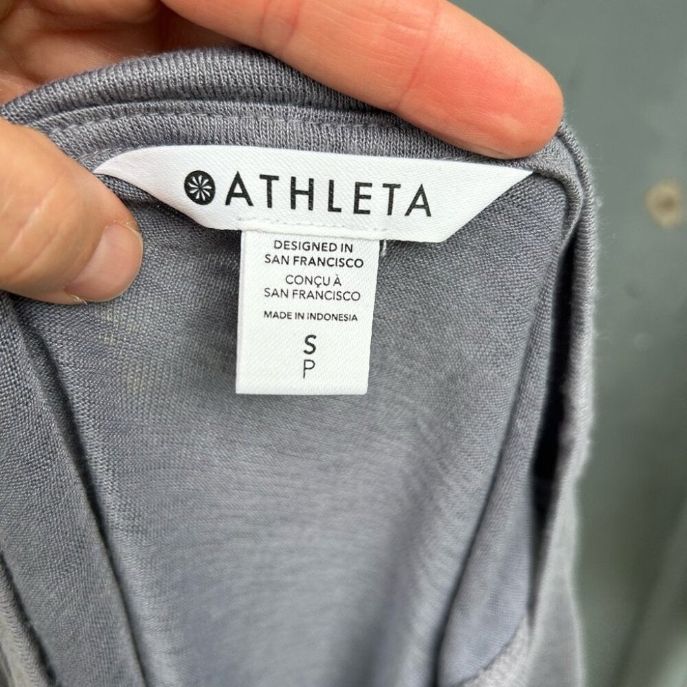 Athleta Grey Breezy Twist Tank, Small