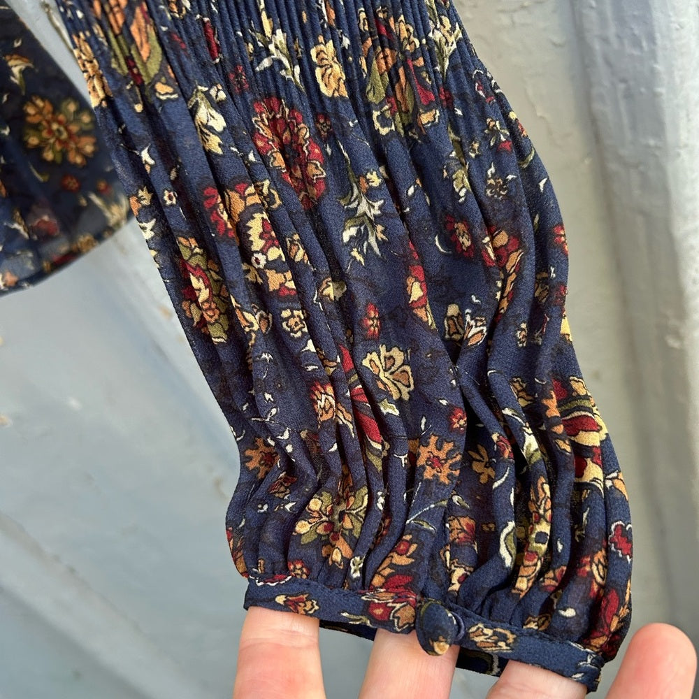 Veronica Beard Lewin Floral Blouse, size 0