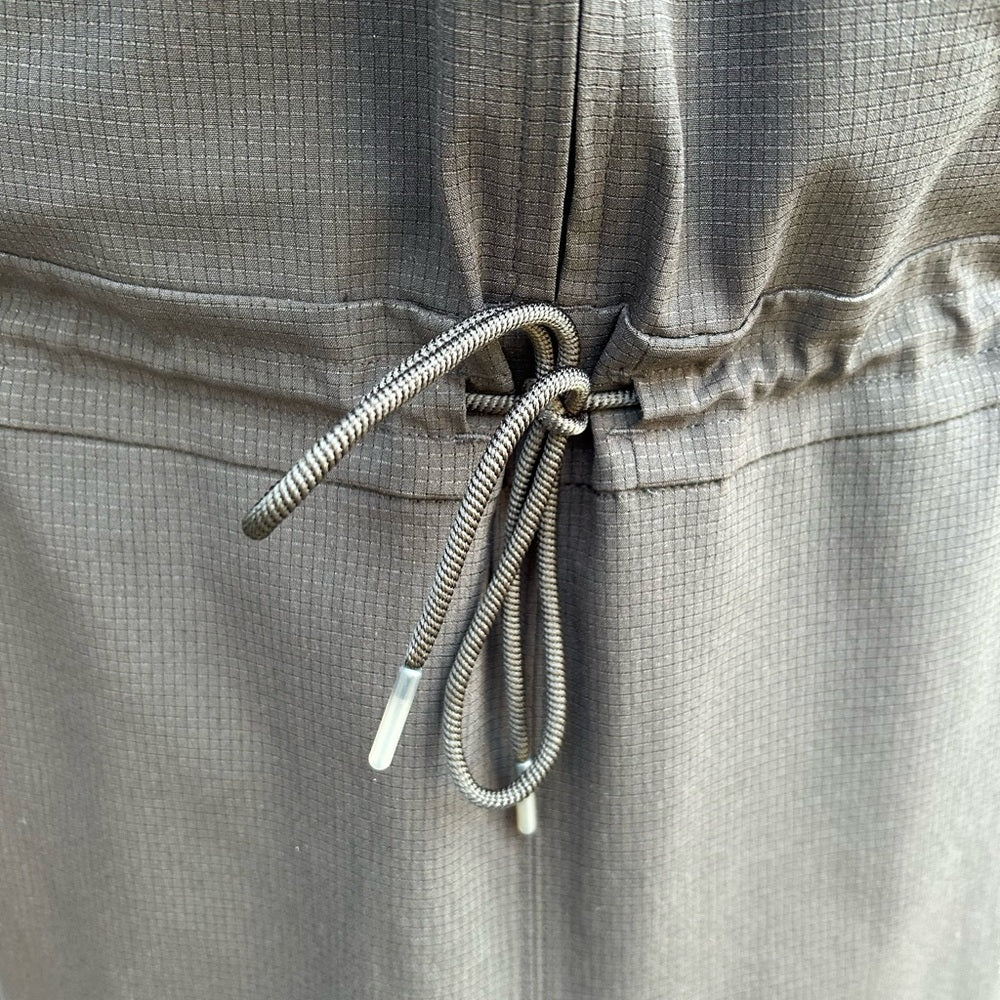 Lululemon Ventlight Zippered Jumpsuit Black, size 6