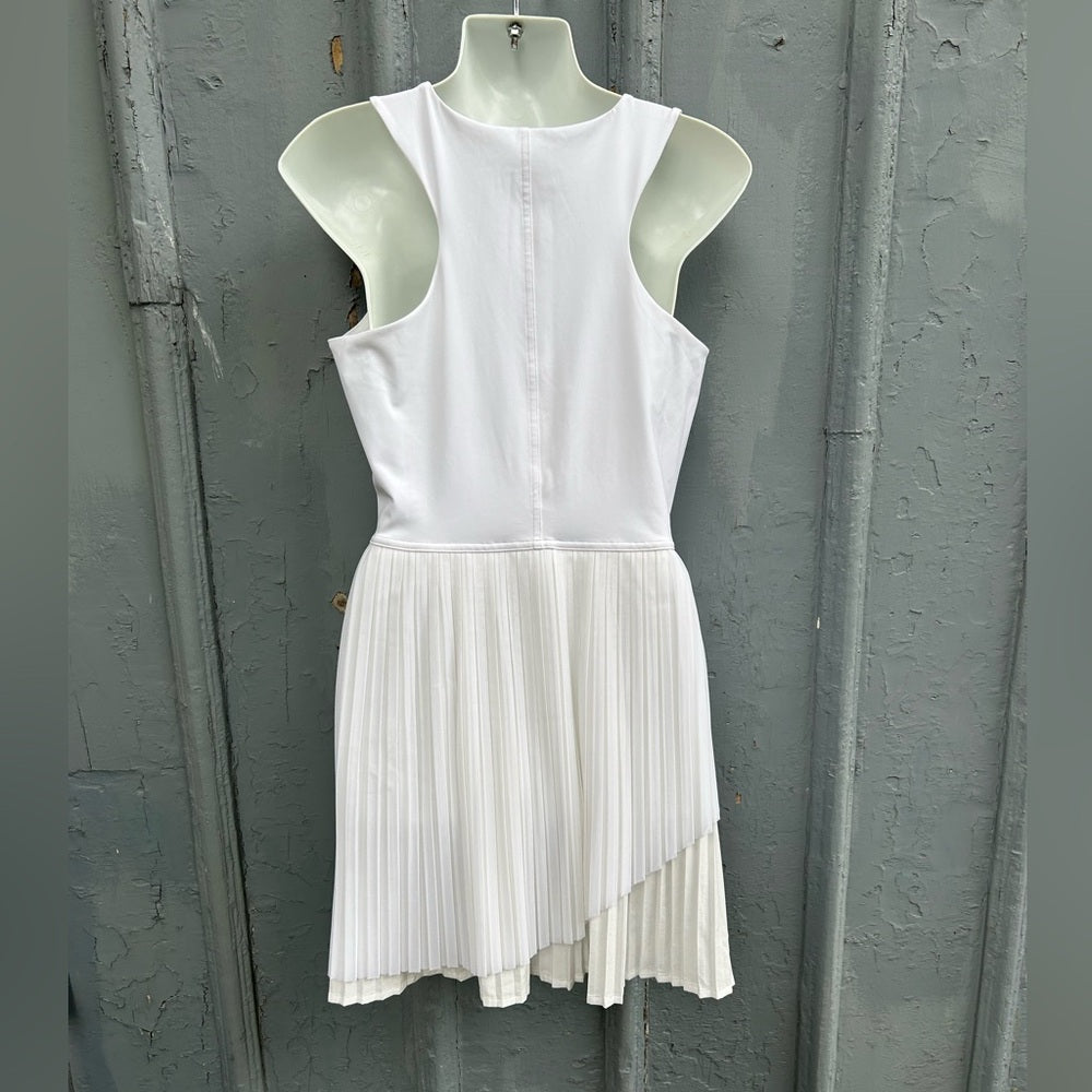 Lululemon Tiered Pleats Tennis Dress In White, size 10