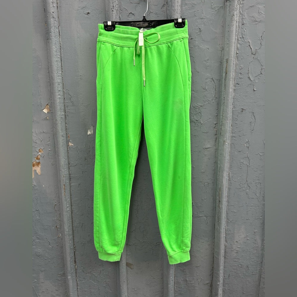 Lululemon Scuba High Rise French Terry Jogger, size 6