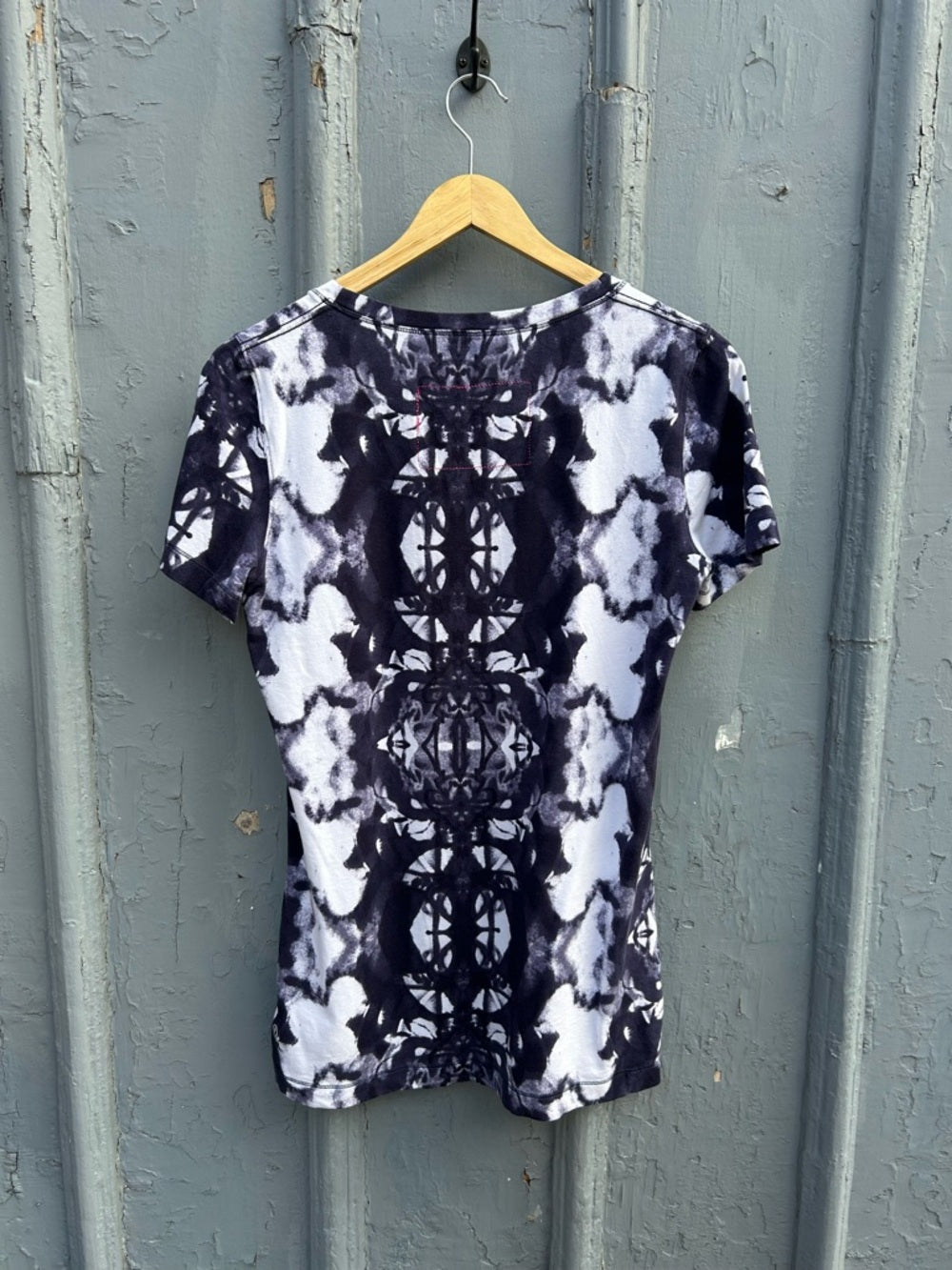 Lululemon Every Yogi Tee *Print, size 8