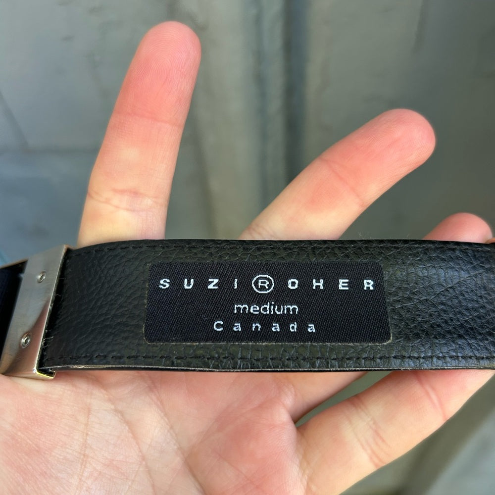 Suzi Roher black patent stretch belt, medium