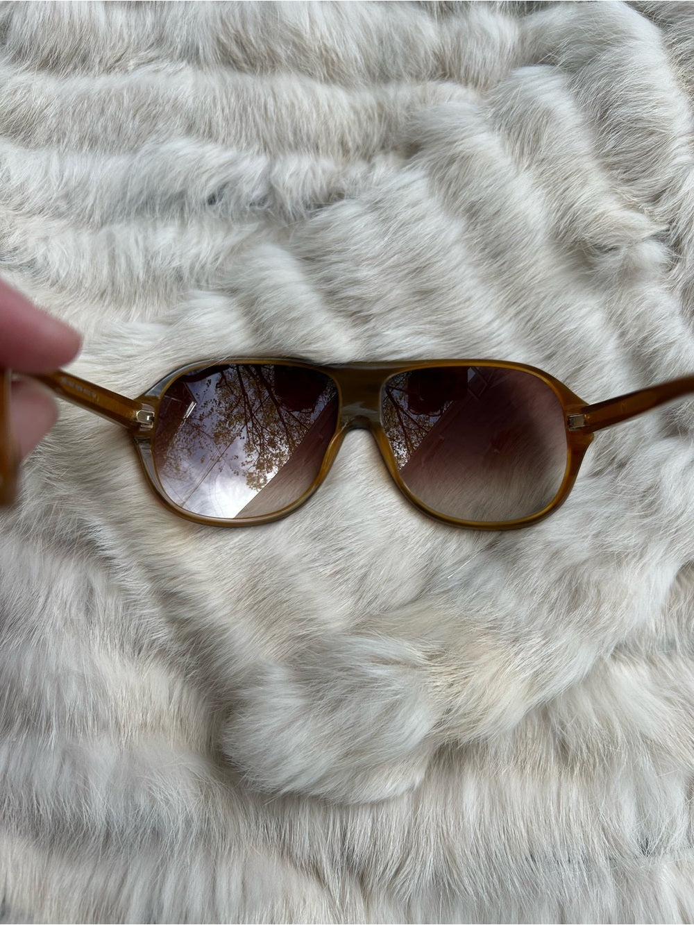 Marc Marc Jacob’s brown Retro Aviator, OS