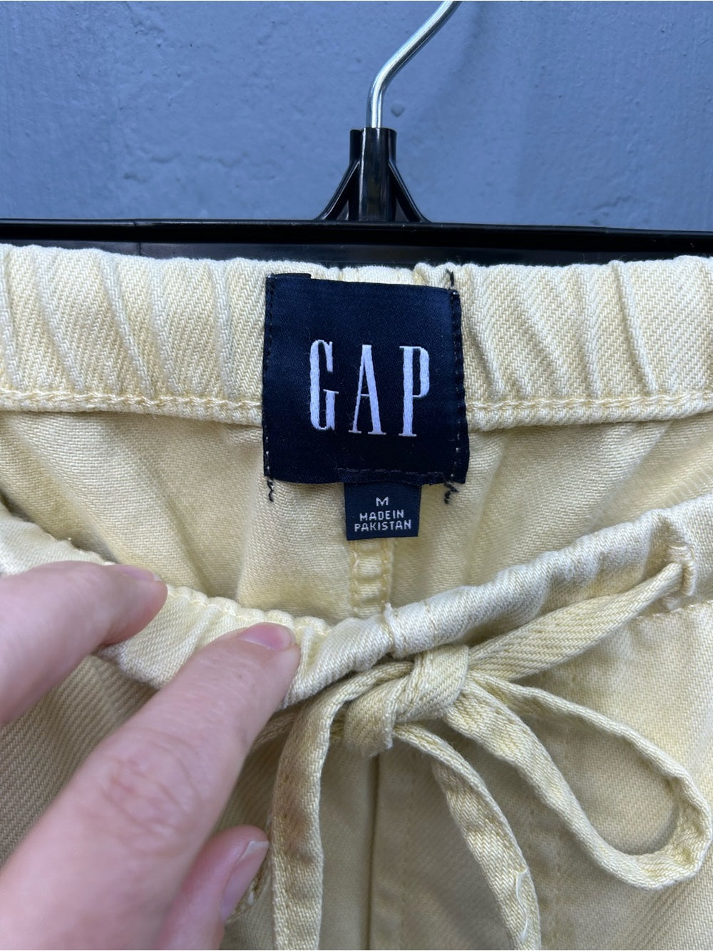 Gap Yellow Denim Cuffed Tie Waist Pants, BNWT, size M
