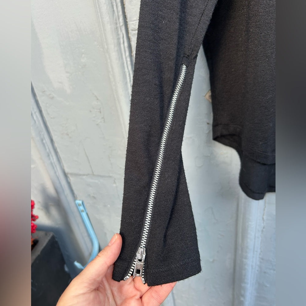 rag & bone black long sleeve zipper arm tee, size s
