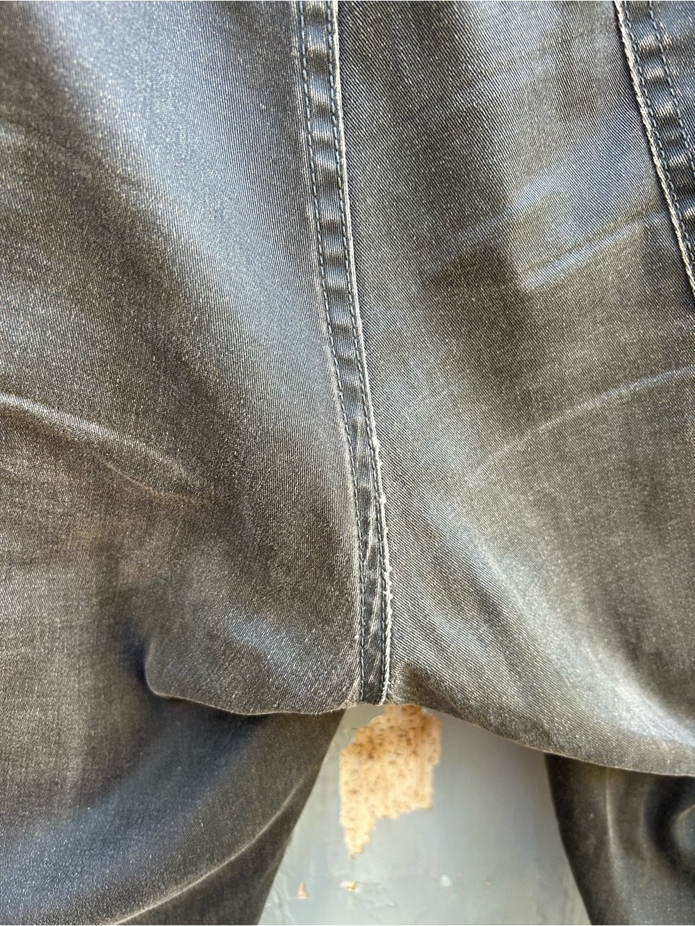 John Varvatos Wight Faded Slim Jeans, size 40