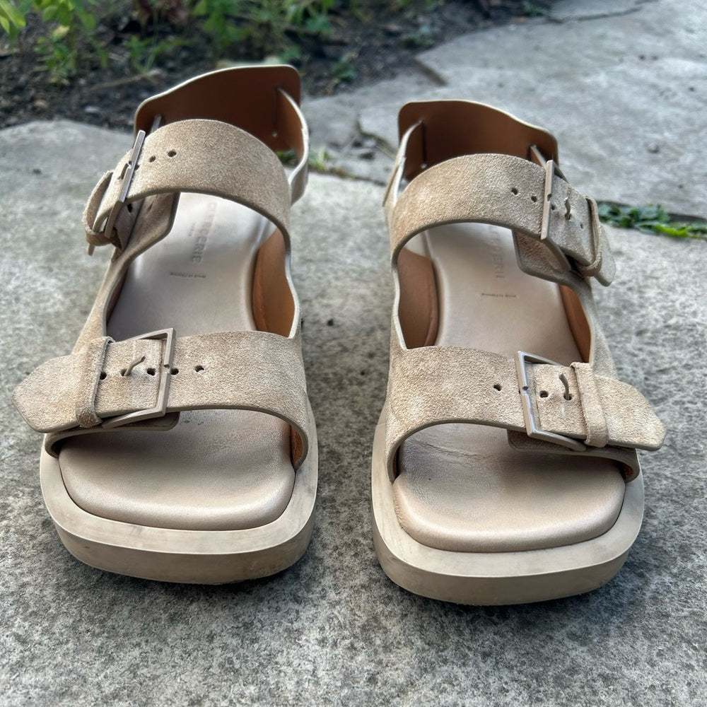 Robert Clergerie Reda Sandal, size 37.5