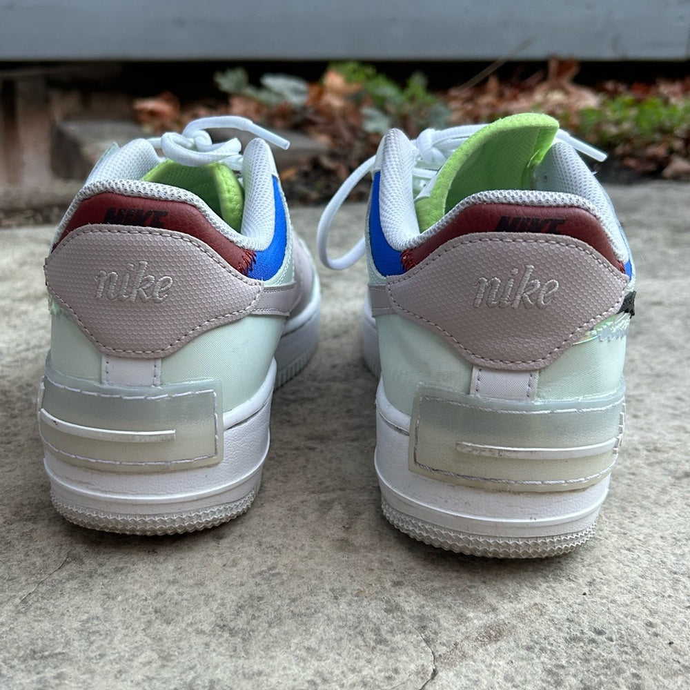 Nike Air Force 1 Shadow SE ‘Pixel Swoosh - Barely Green’, size 8.5