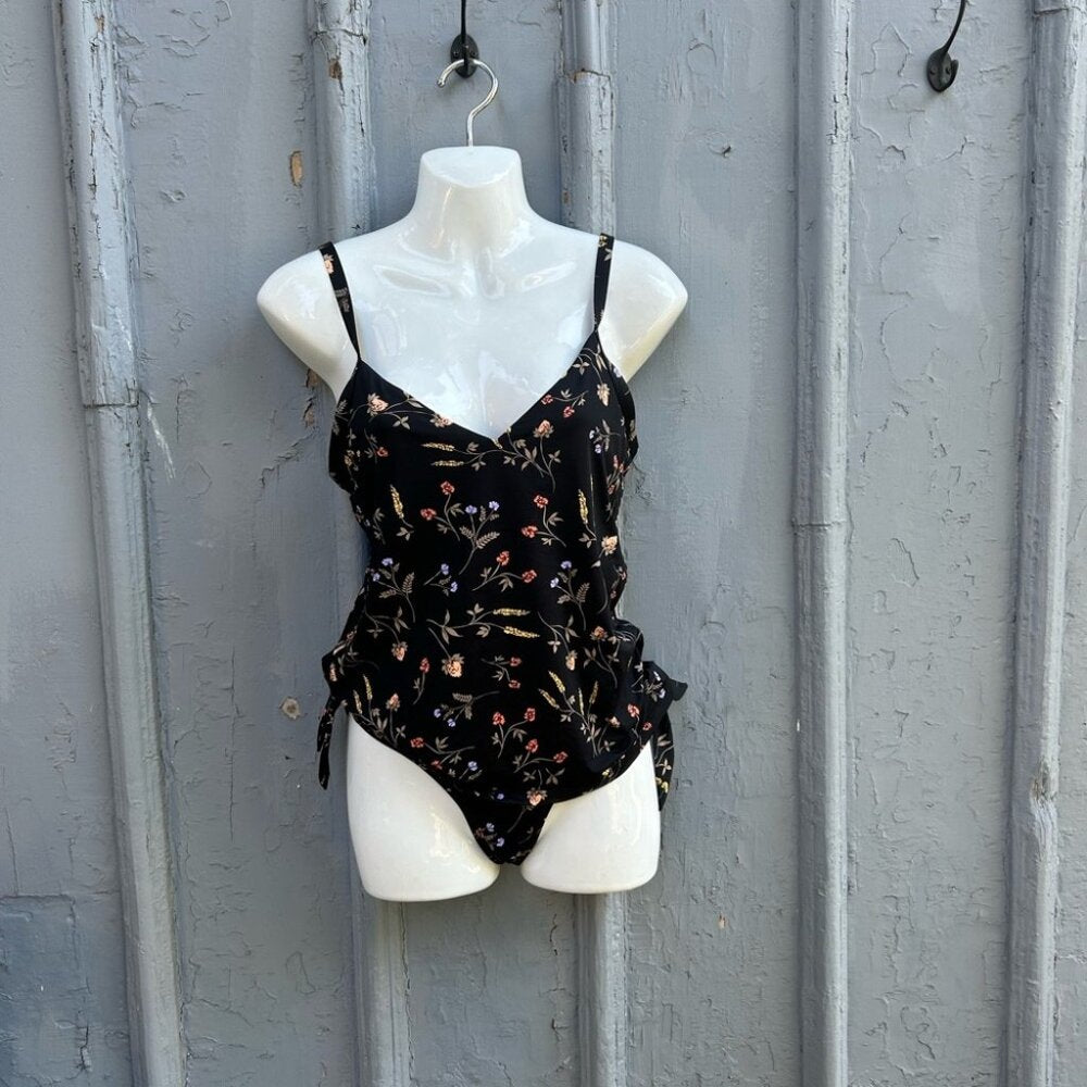 Skye Black Floral Tankini, Small