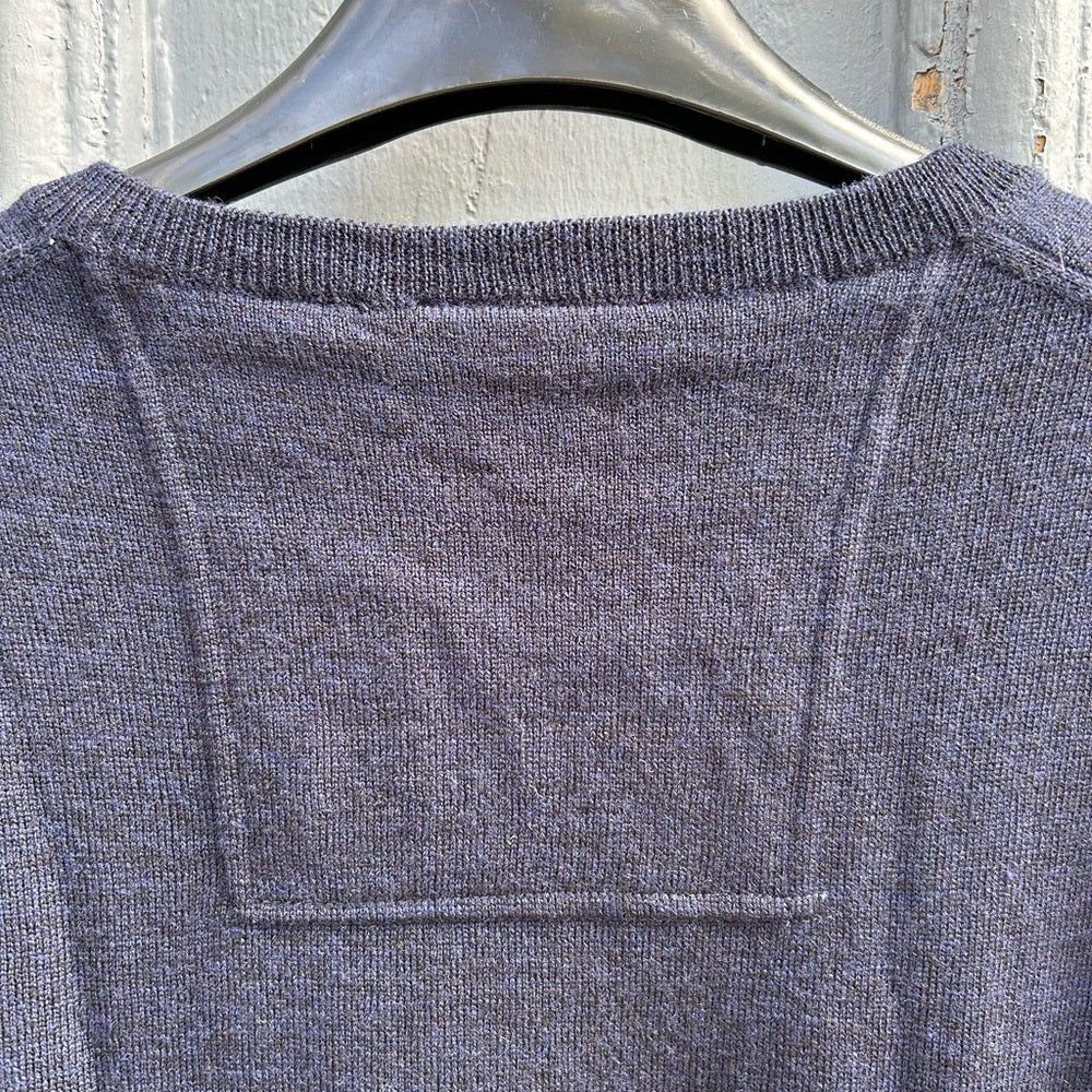 Calvin Klein Extra Fine Merino V Neck Sweater, size XXL
