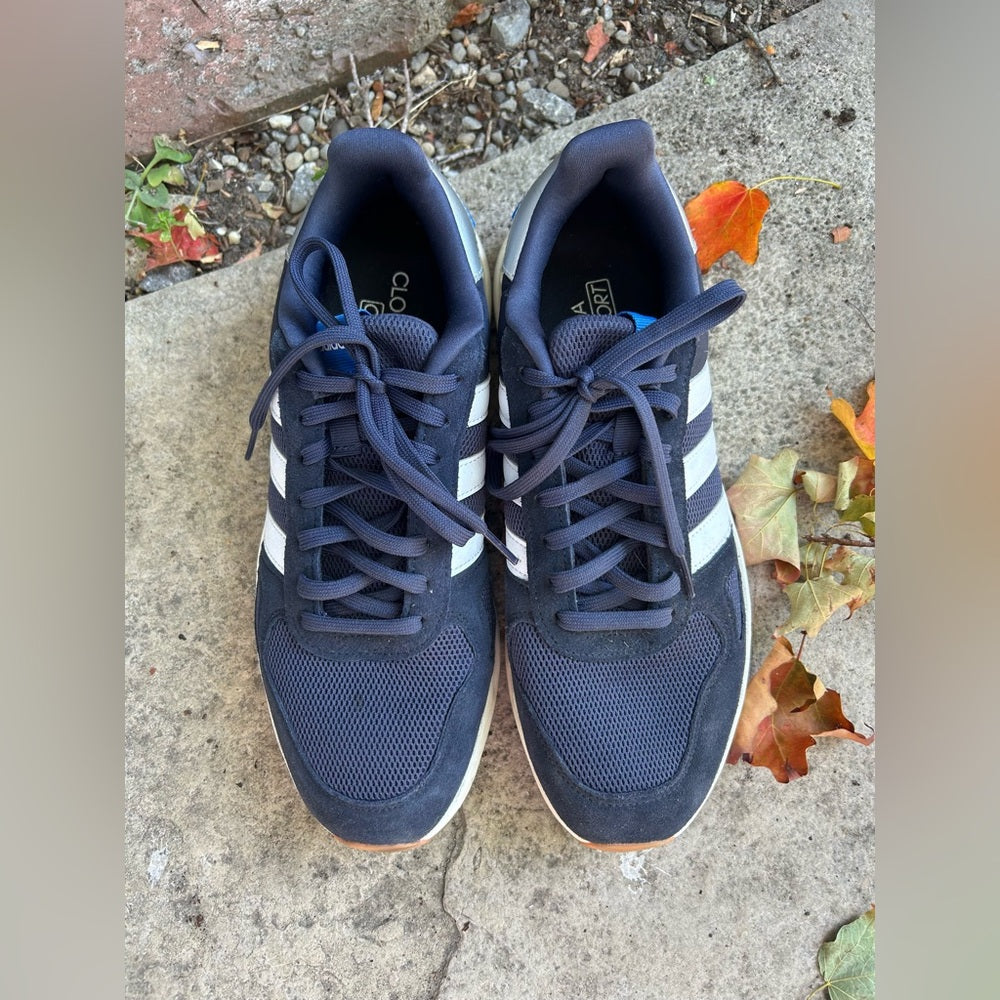 Adidas blue Cloudform Comfort sneakers, size 10.5