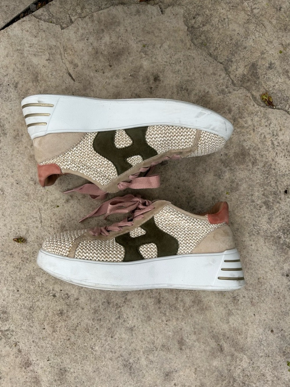 Hogan Rebel Beige Green, size 37 (US7)