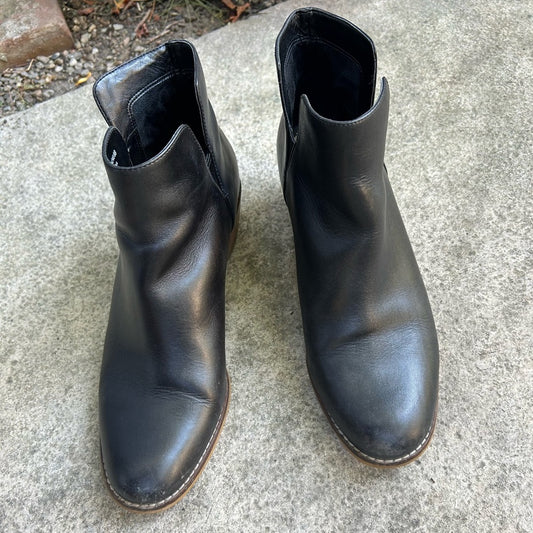 Cole Haan Abbot Ankle Booties, size 8