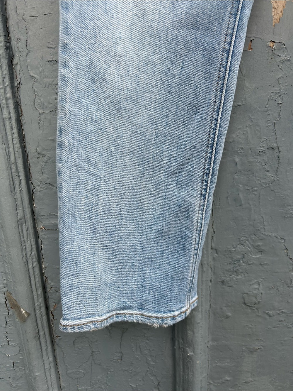 Denim Forum Arlo High Rise Straight, size 30