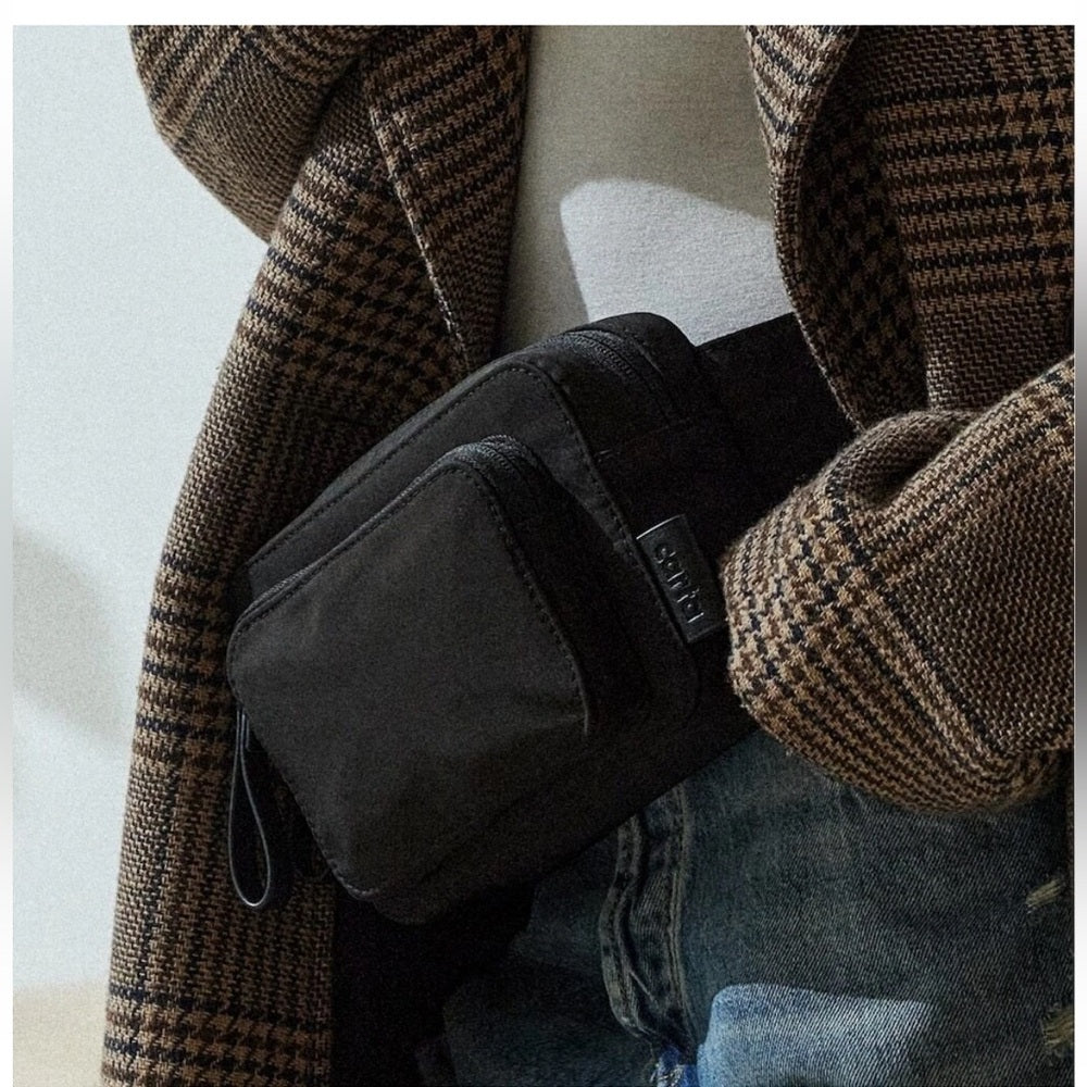 Carta Everything Fanny Pack, 8”x5”x3”