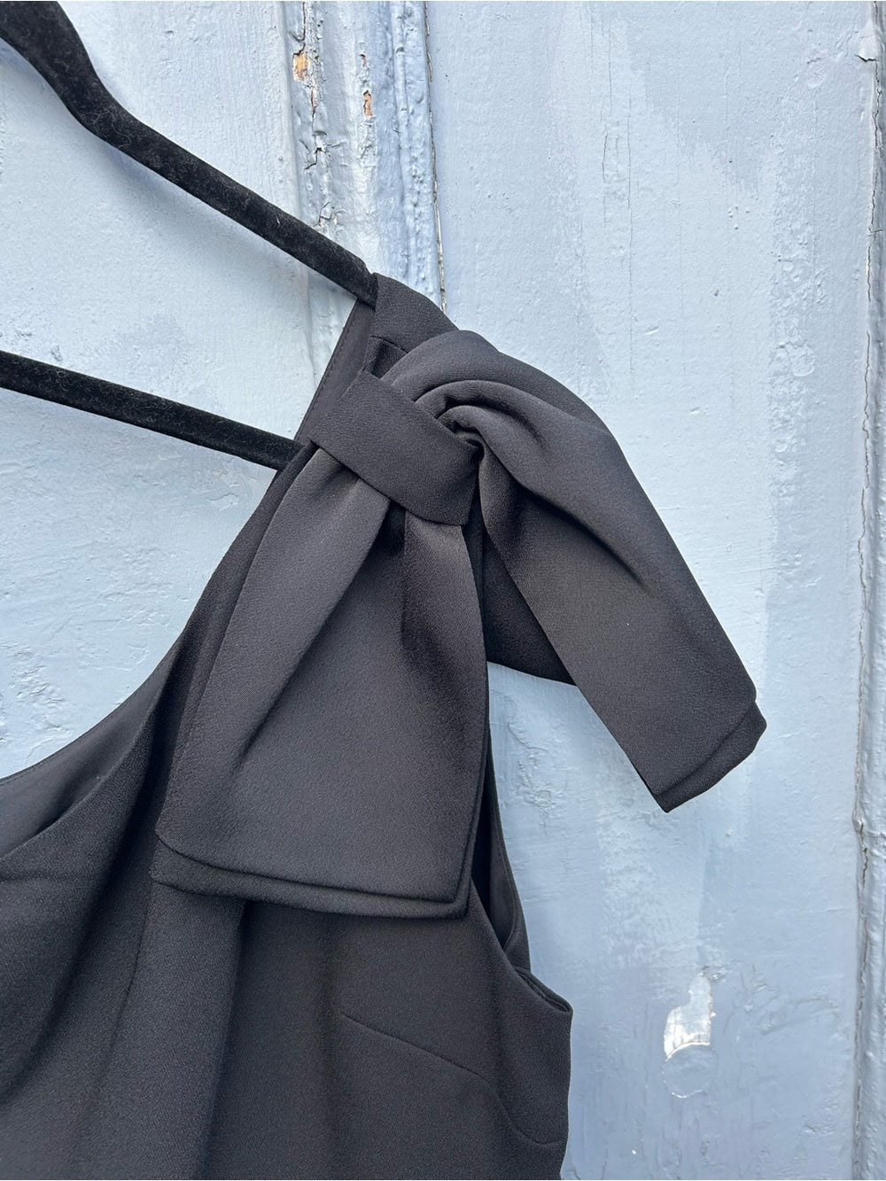 Club Monaco One shoulder black blouse, size 10