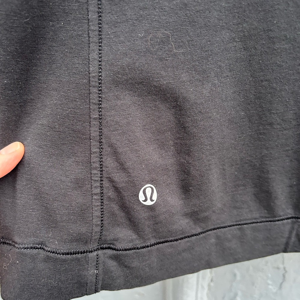 Lululemon Black V Neck Tee, Size M
