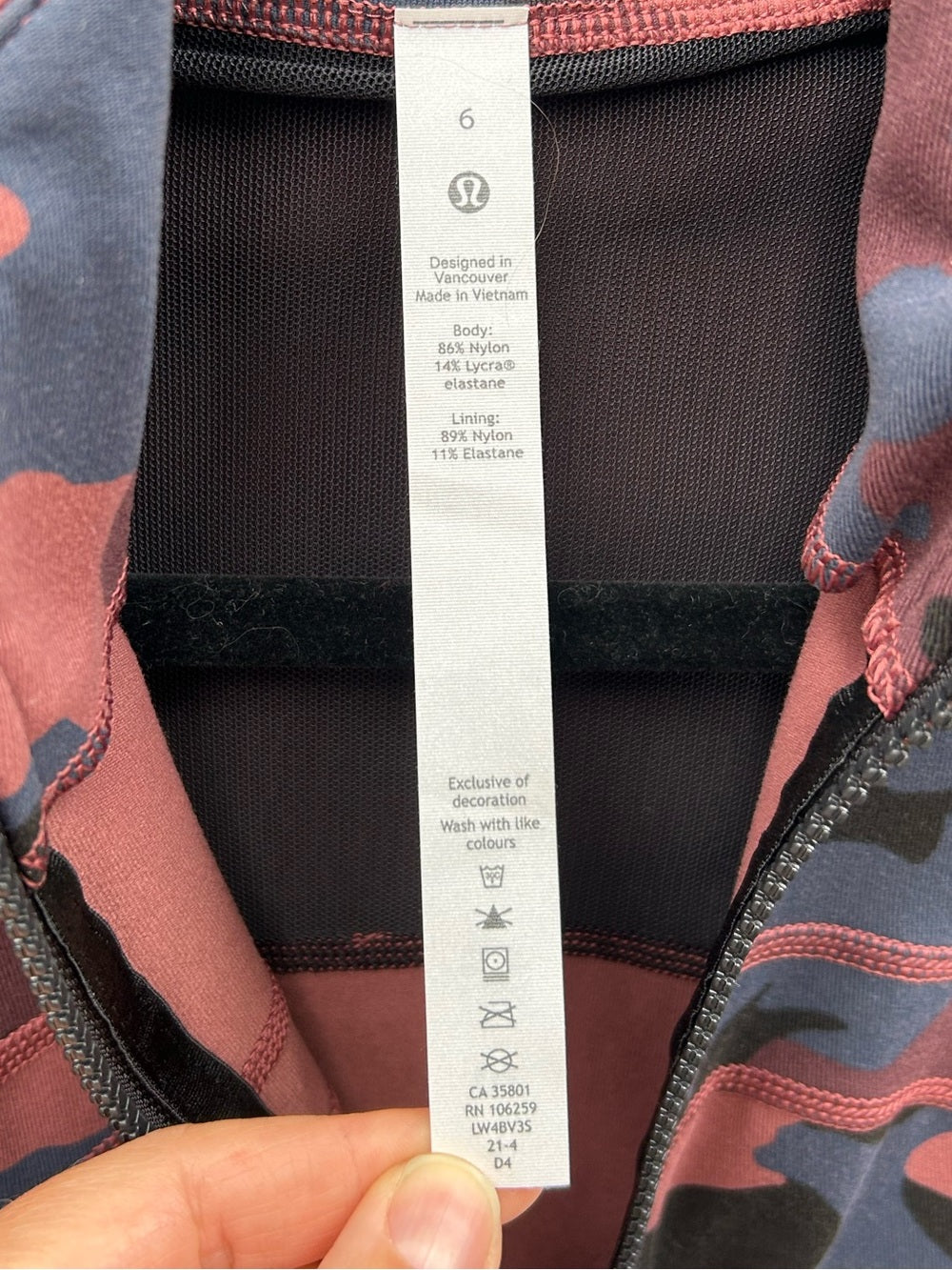 Lululemon Define Jacket Heritage Camo Smoky Red Night Sea, size 6