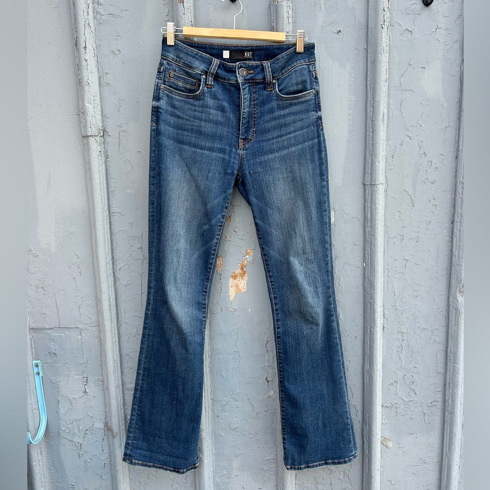 Kut from the Kloth Natalie fab ab bootcut, size “2” (small)