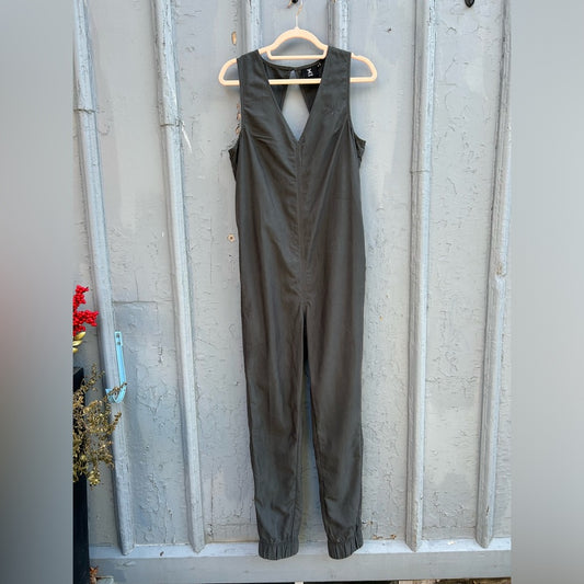 Onepiece Onesie Jumpsuit, size Small