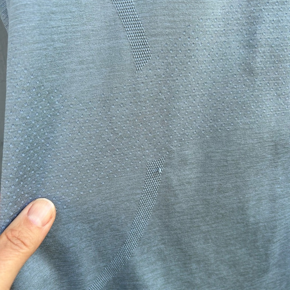 Lululemon Swiftly Tech Short Sleeve, size 12