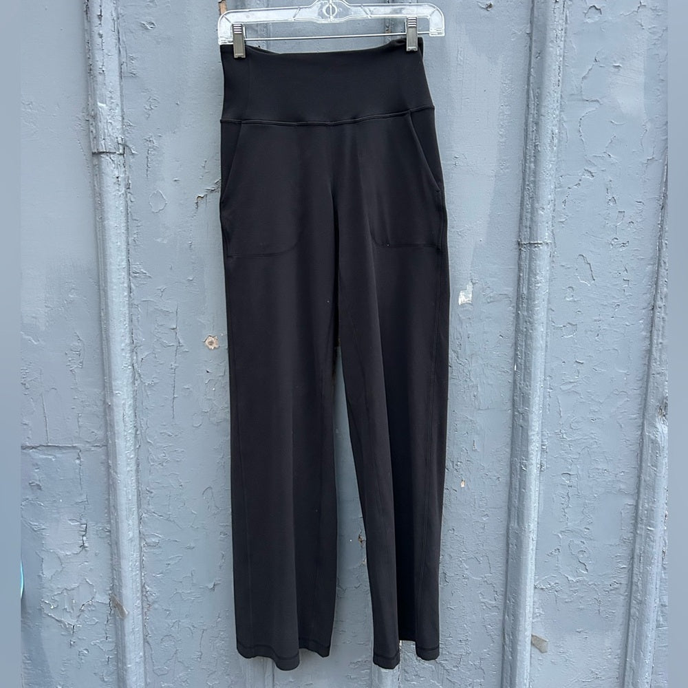 Lululemon Black Align Wide Leg, size 4