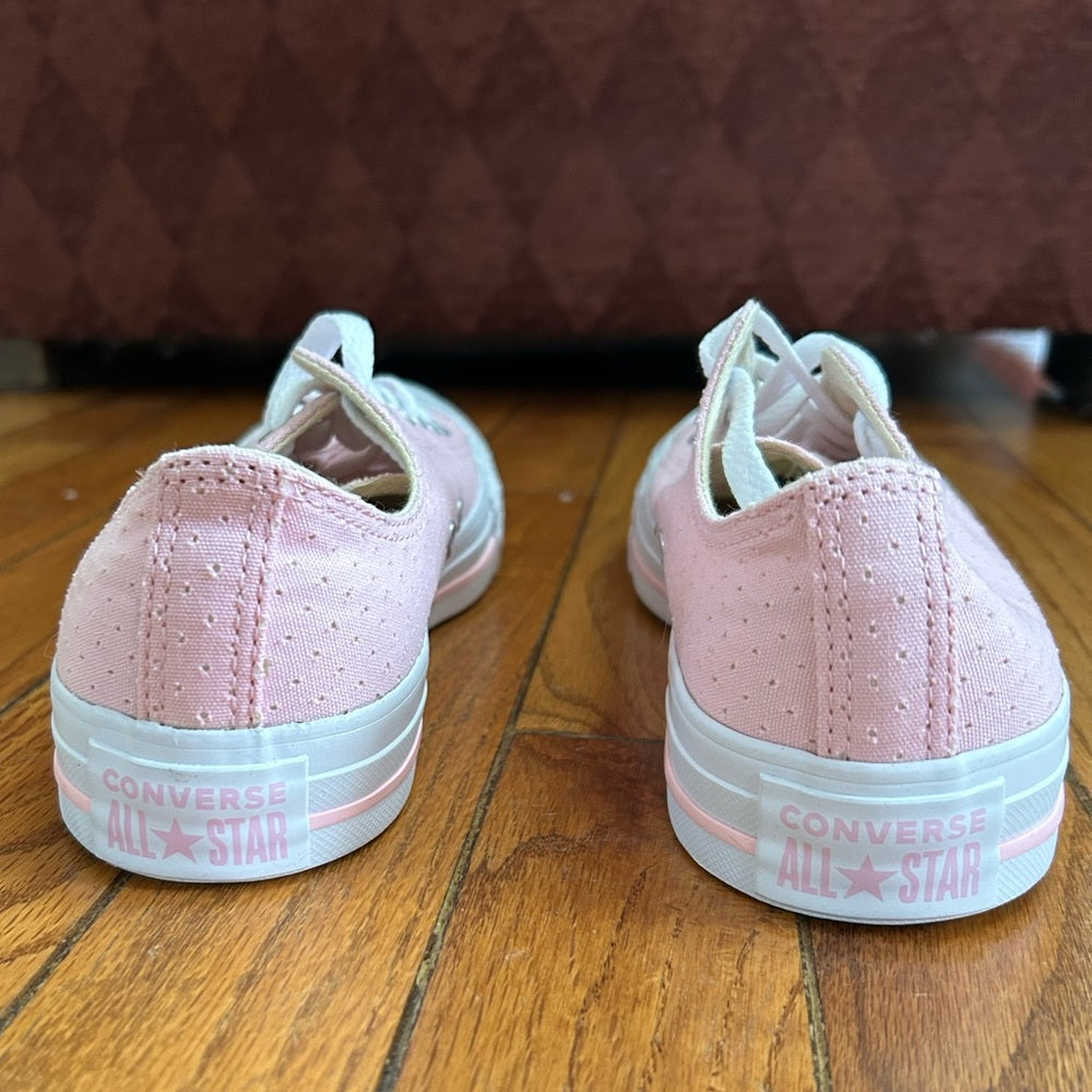 Converse Chuck Taylor All Star Pink Ox, BNIB, size 7.5