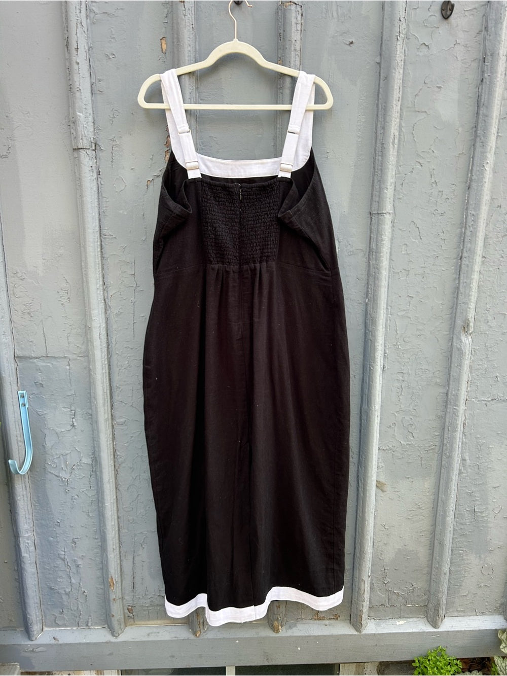 Abercrombie & Fitch Black & White Linen Cotton Smocked Dress, size XL