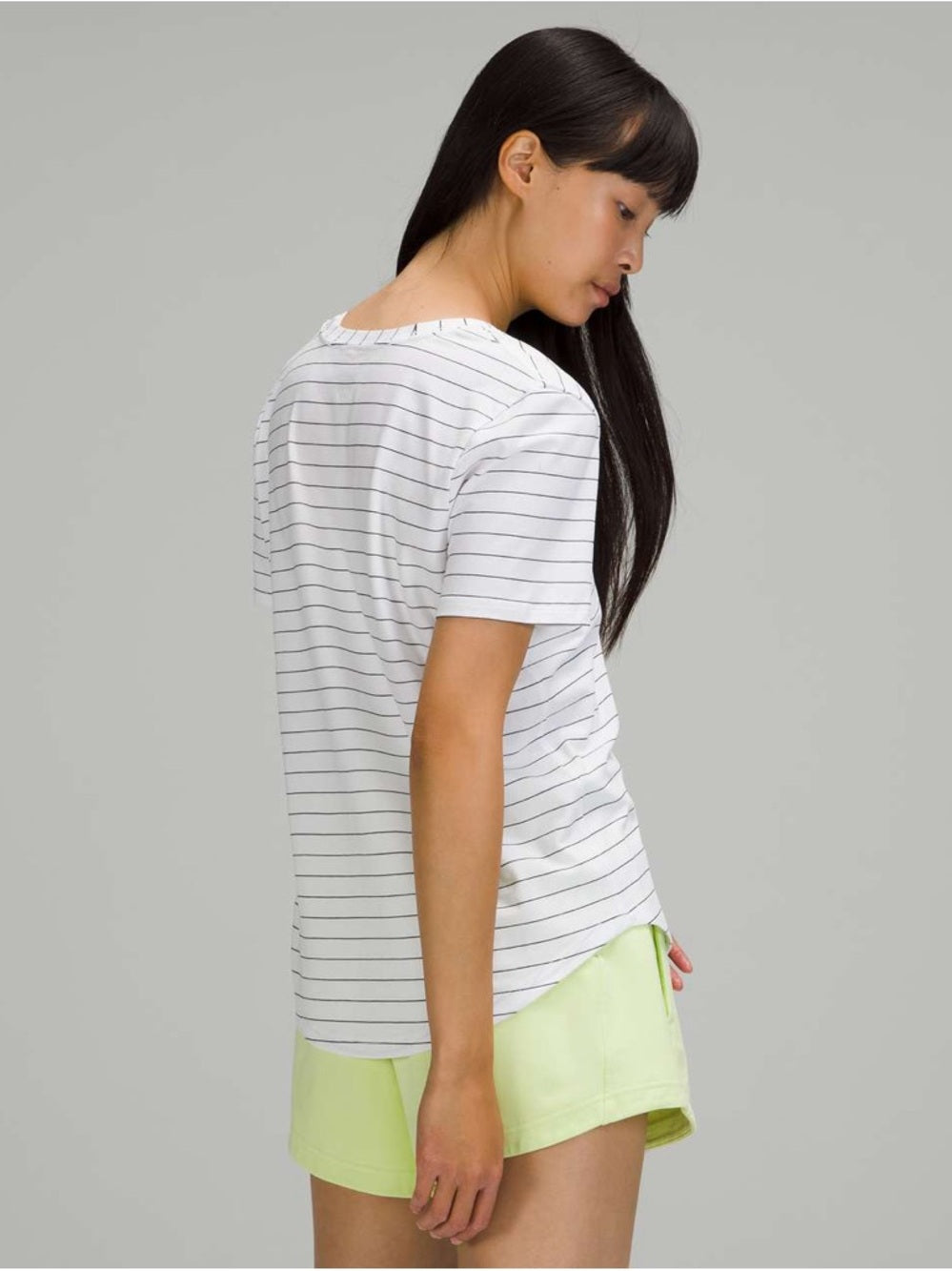 Lululemon Love Tee Short Sleeve V-Neck T-Shirt, size 8
