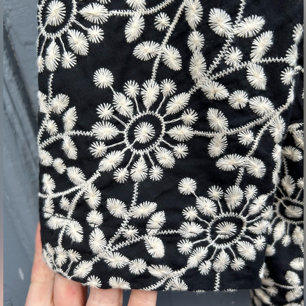 Comrags Embroidered Cropped Jacket, size Small