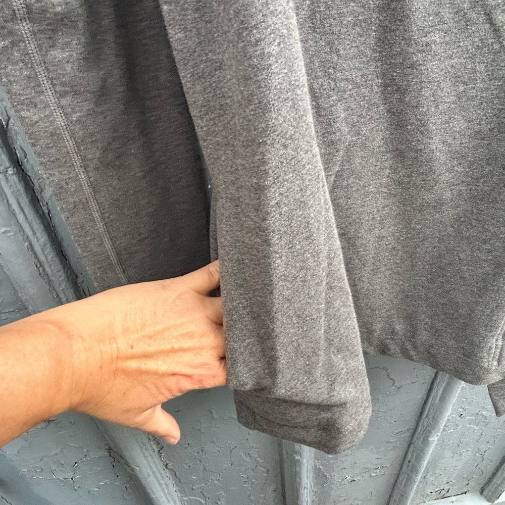 Lululemon dark Grey Savasana Wrap Sweater, BNWT, size 6