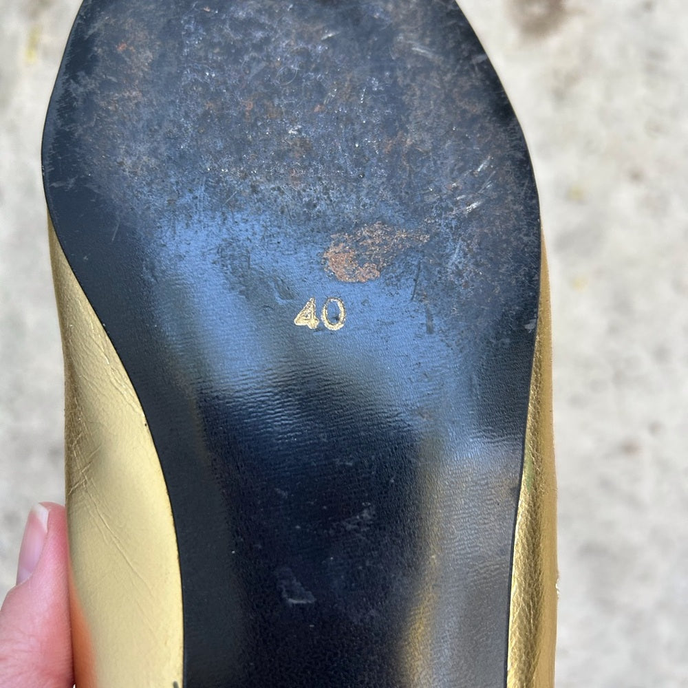 Vintage Roland Cartier Gold stars flats, size 40 (US9)