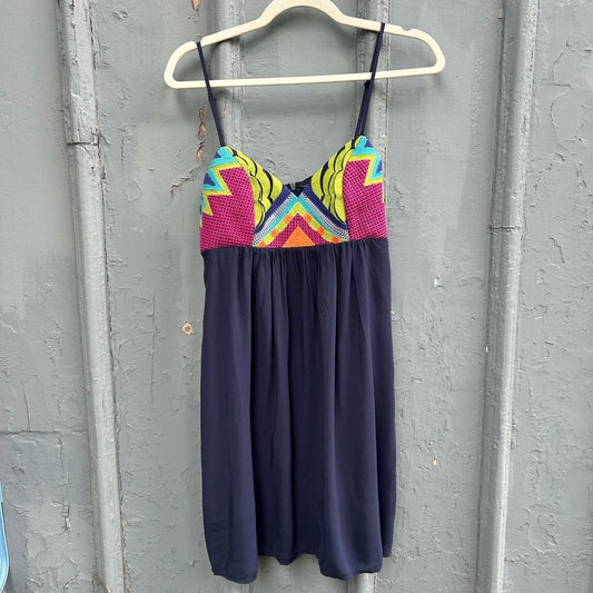 LoveStitch Embroidered Dress, size M