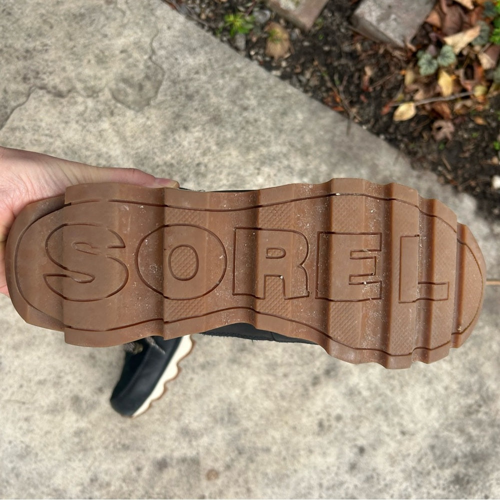 Sorel Kinetic Impact Ankle Boots, size 9.5