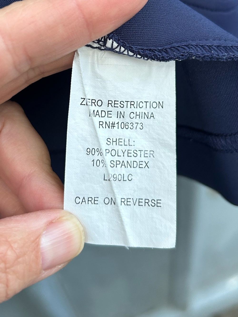 Zero Restriction 1/4 zip top, size XL