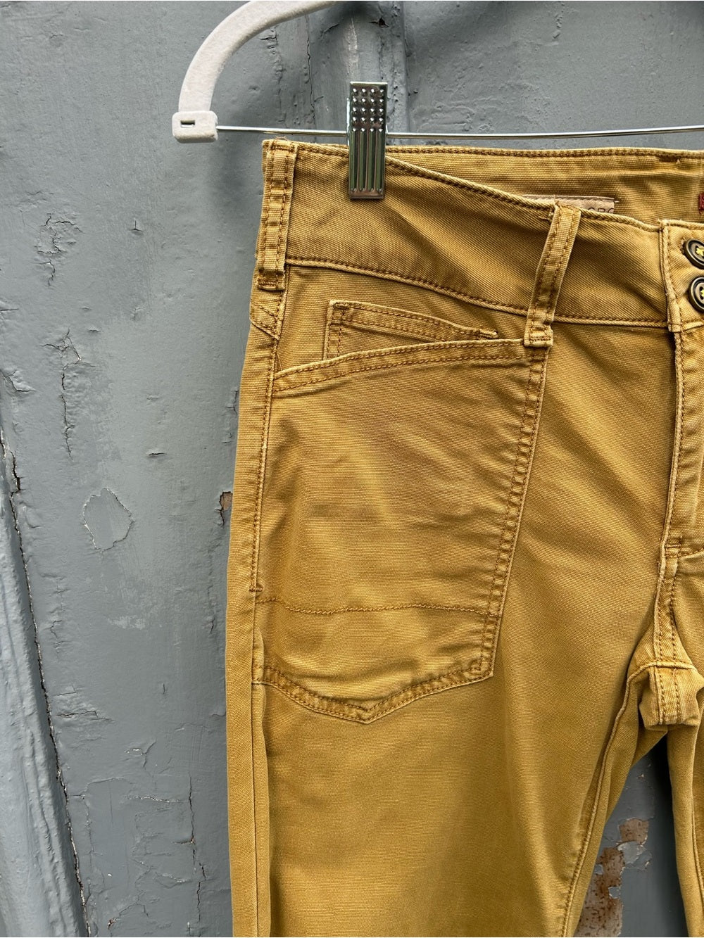 Anthropolgie Pilcro the Wanderer Pants Mustard, size 27