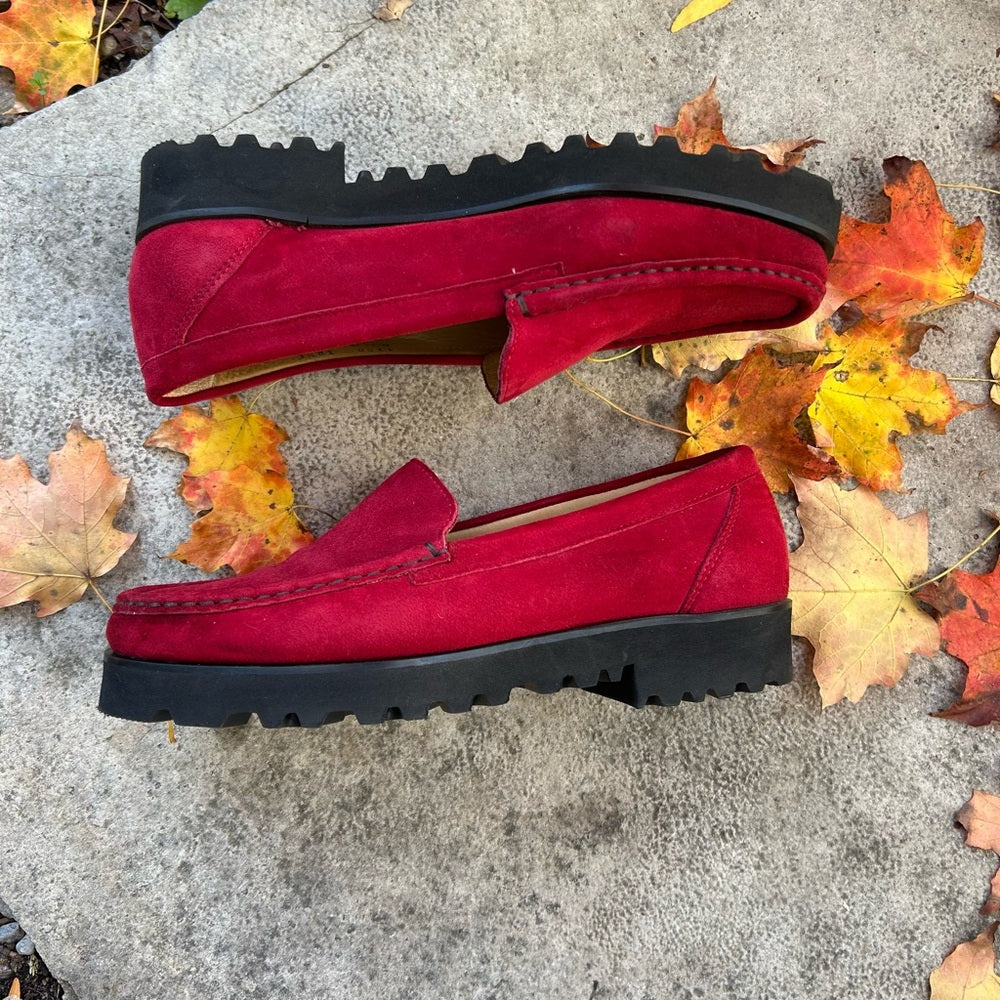 Ron White Rita Red Suede Loafer, size 38.5 (7.5 US)